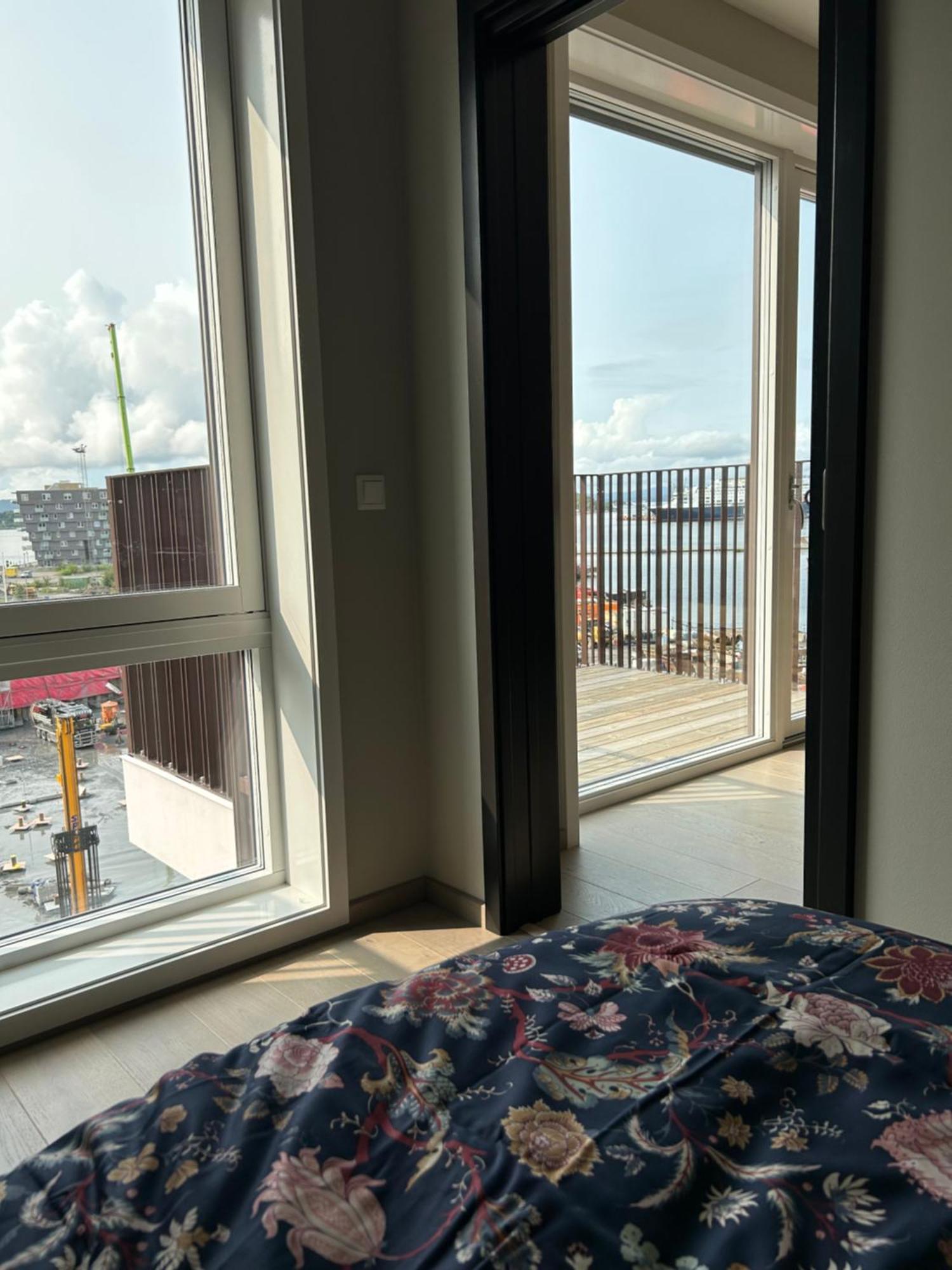 An Elegant And Modern Apartment In Bjorvika Oslo Zewnętrze zdjęcie
